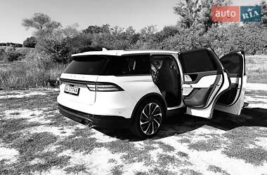 Внедорожник / Кроссовер Lincoln Aviator 2020 в 