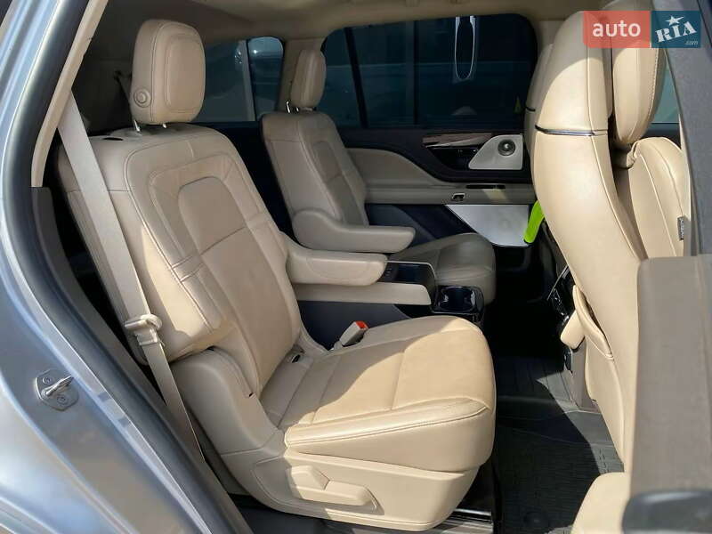Внедорожник / Кроссовер Lincoln Aviator 2019 в Киеве фото 33 Внедорожник / Кроссовер Lincoln Aviator 2019 в Киеве