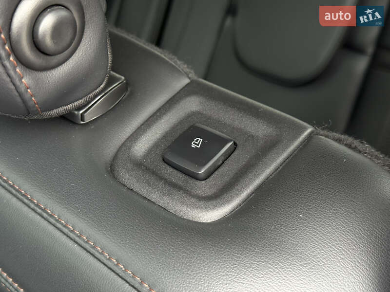 Позашляховик / Кросовер Lincoln Aviator 2020 в Тернополі фото 71 Позашляховик / Кросовер Lincoln Aviator 2020 в Тернополі