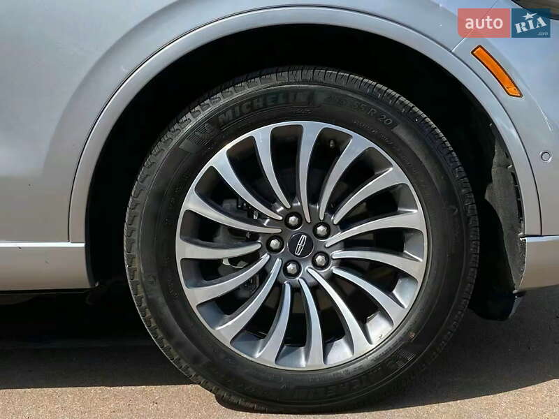 Позашляховик / Кросовер Lincoln Aviator 2019 в Києві фото 6 Позашляховик / Кросовер Lincoln Aviator 2019 в Києві