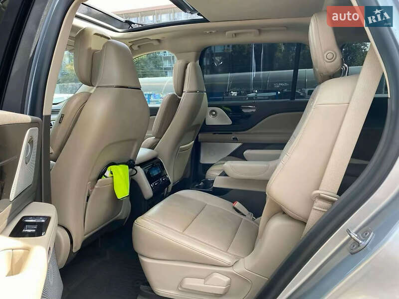 Позашляховик / Кросовер Lincoln Aviator 2019 в Києві фото 23 Позашляховик / Кросовер Lincoln Aviator 2019 в Києві