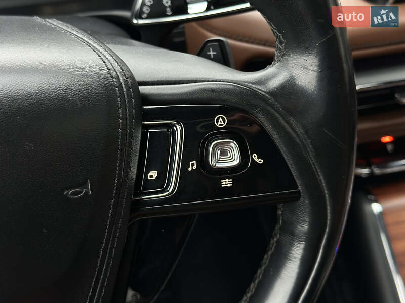 Позашляховик / Кросовер Lincoln Aviator 2019 в Шептицькому