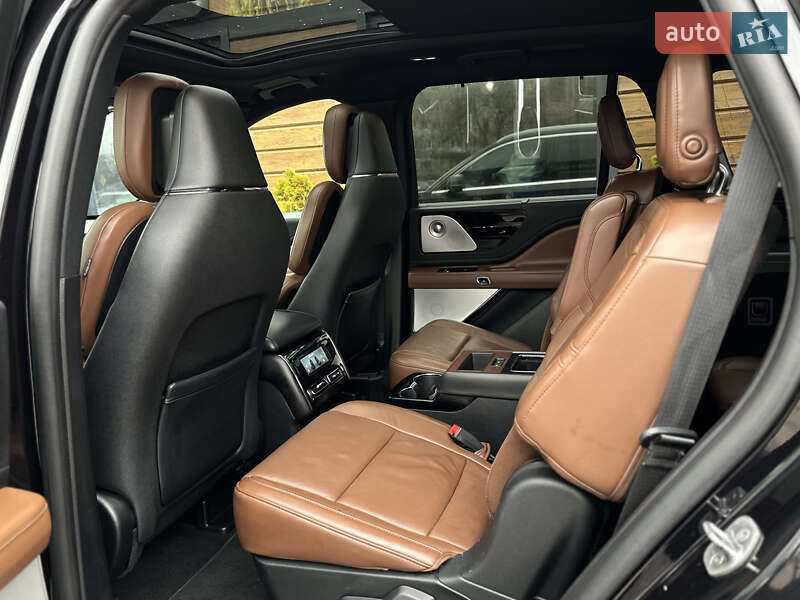 Позашляховик / Кросовер Lincoln Aviator 2019 в Шептицькому