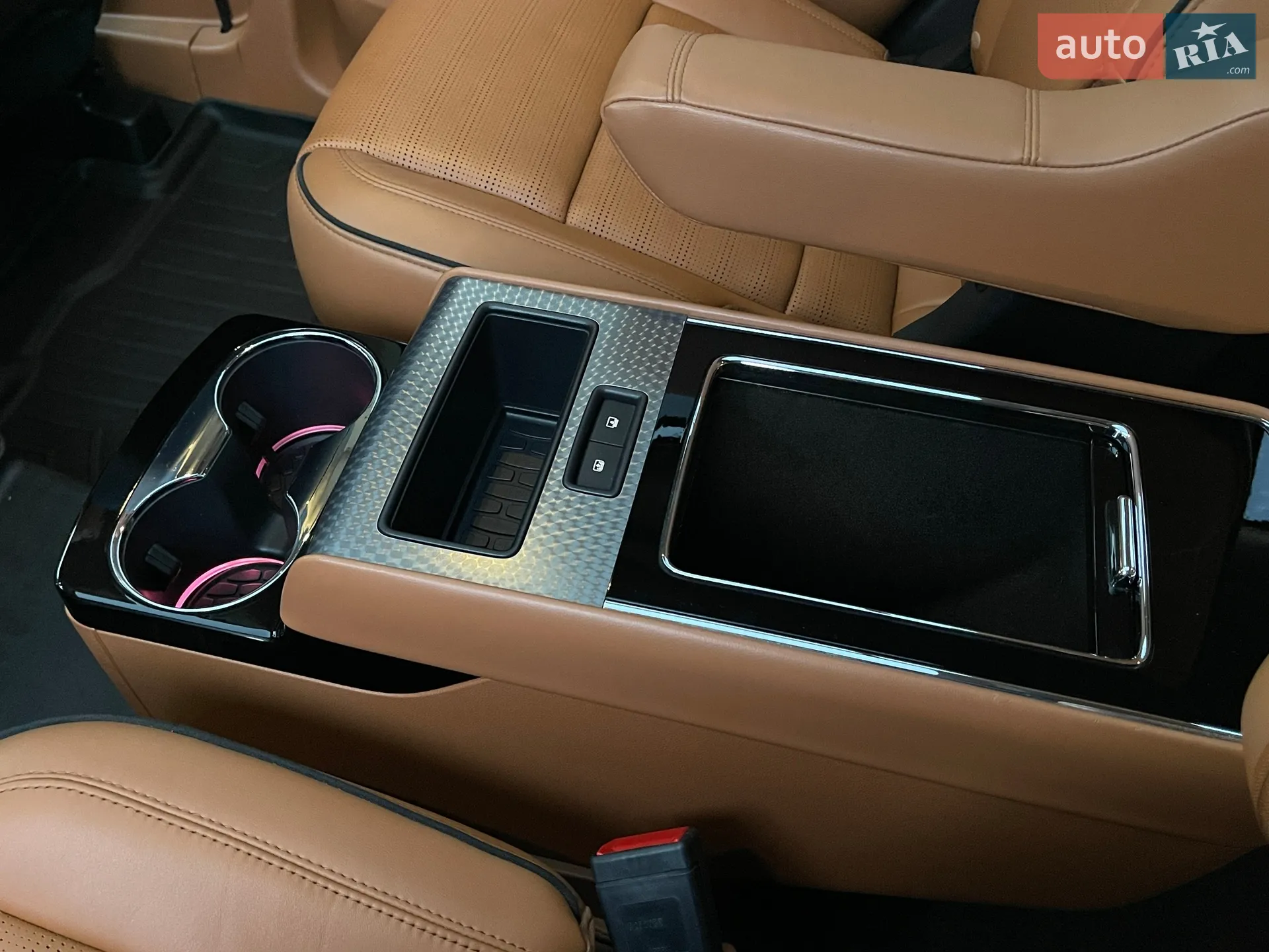 2020 Lincoln Aviator - мініатюра 33