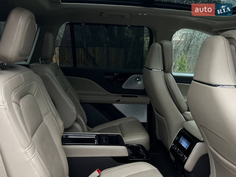 Внедорожник / Кроссовер Lincoln Aviator 2021 в Львове