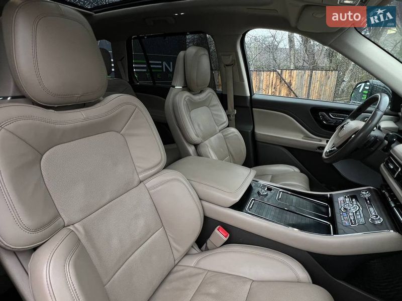 Внедорожник / Кроссовер Lincoln Aviator 2021 в Львове