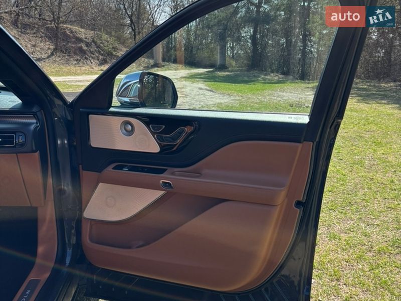 Внедорожник / Кроссовер Lincoln Aviator 2020 в Тернополе фото 18 Внедорожник / Кроссовер Lincoln Aviator 2020 в Тернополе
