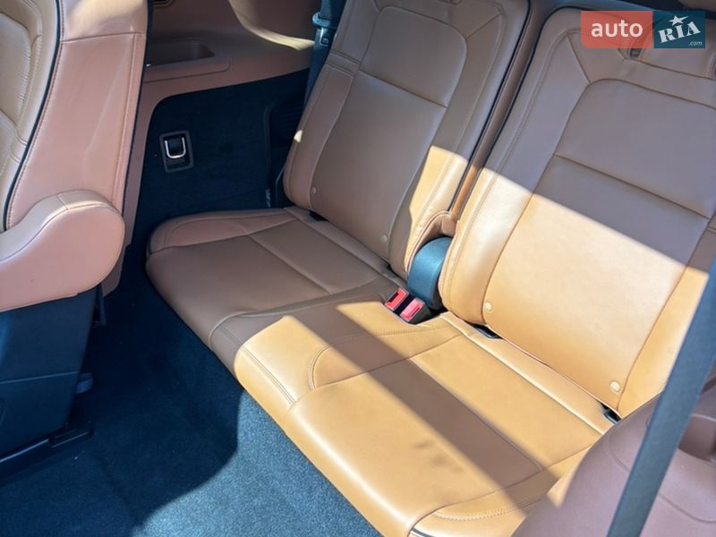 Внедорожник / Кроссовер Lincoln Aviator 2020 в Тернополе фото 29 Внедорожник / Кроссовер Lincoln Aviator 2020 в Тернополе