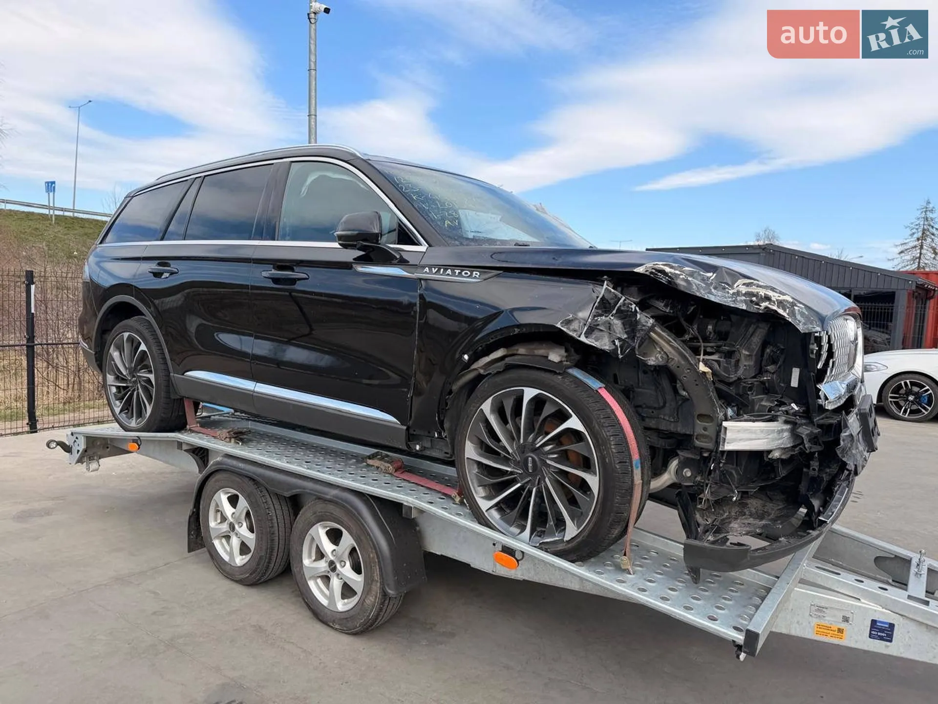 2022 Lincoln Aviator - мініатюра 8
