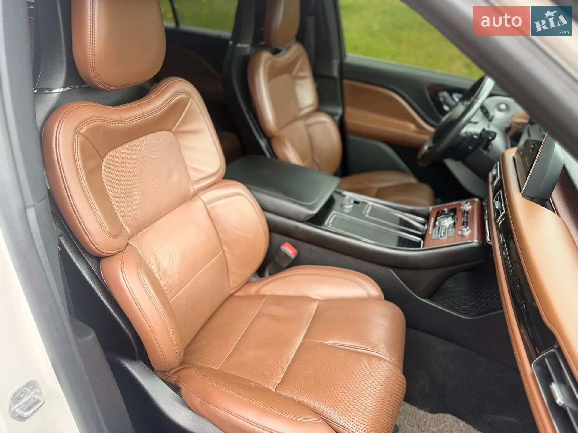 2022 Lincoln Aviator - мініатюра 44