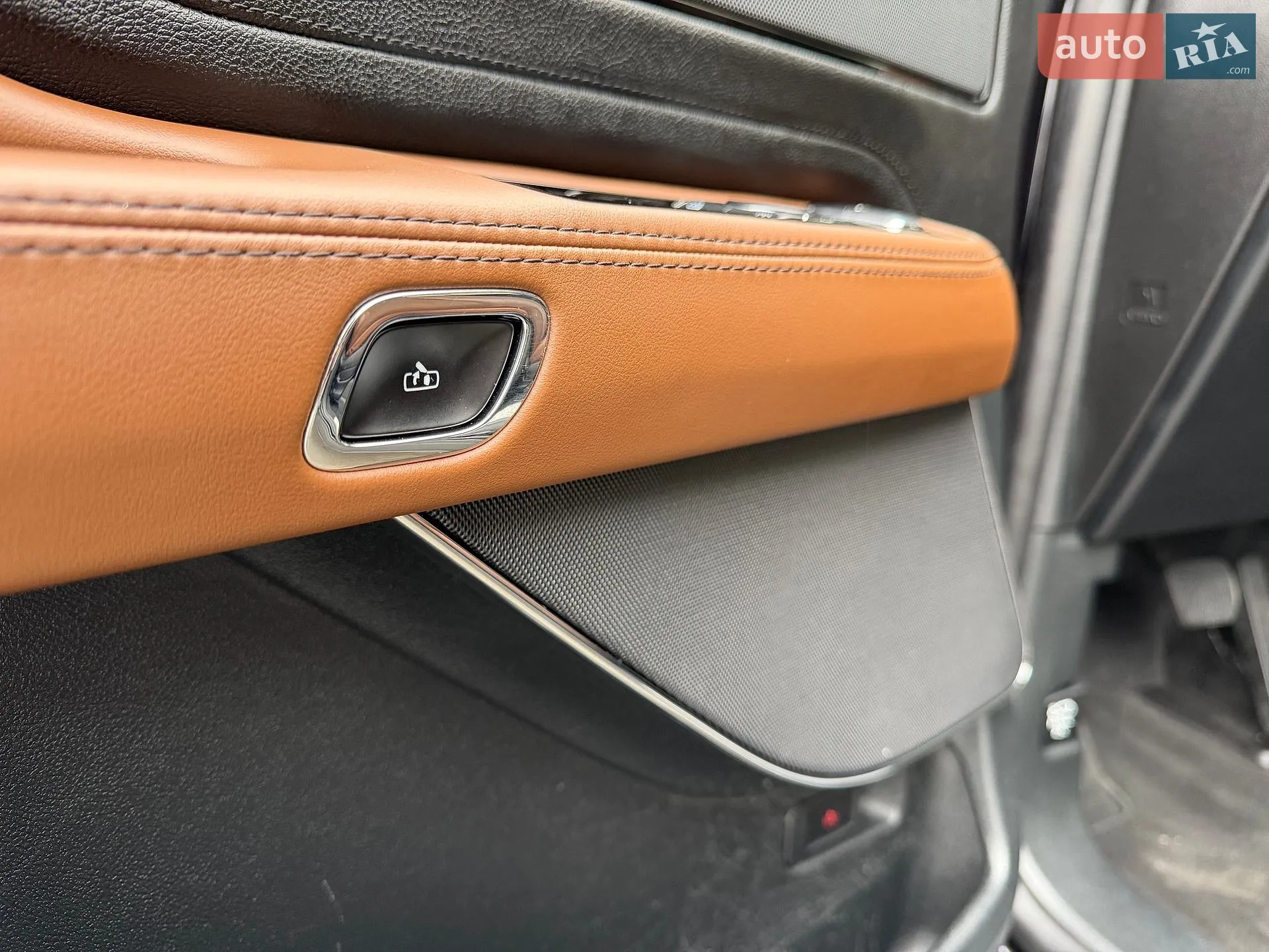 2023 Lincoln Aviator - мініатюра 17