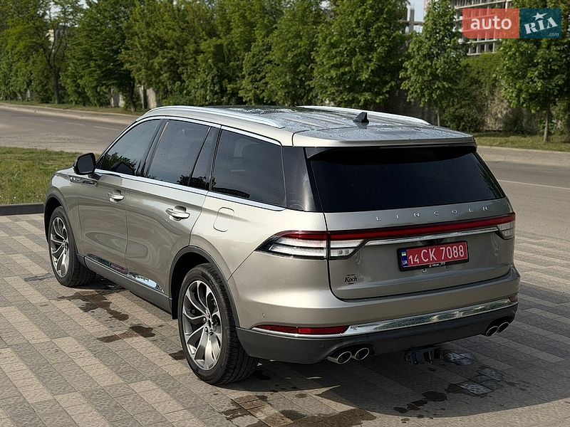 Внедорожник / Кроссовер Lincoln Aviator 2023 в Львове