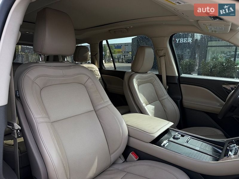 Внедорожник / Кроссовер Lincoln Aviator 2023 в Львове