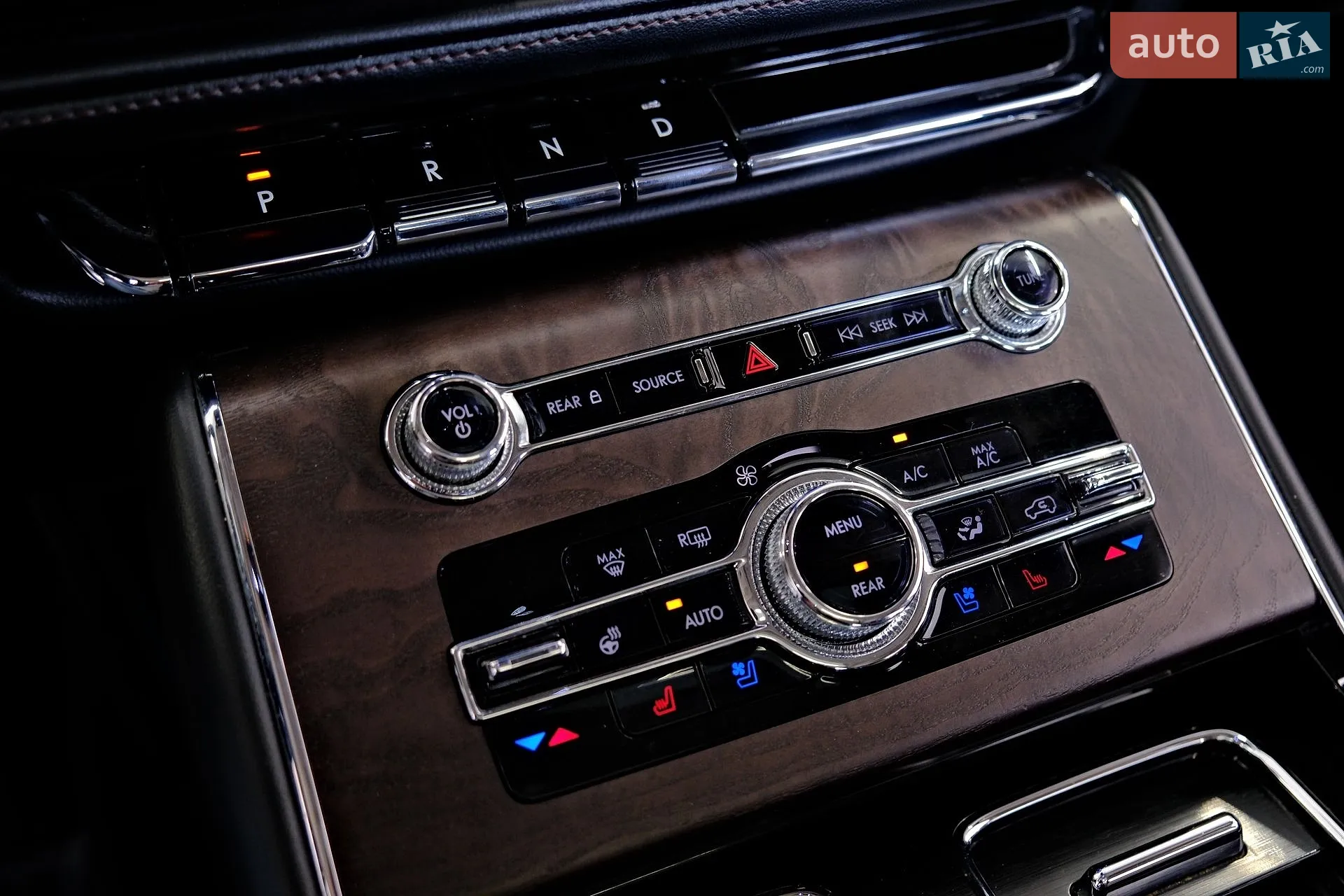 2021 Lincoln Aviator - мініатюра 17