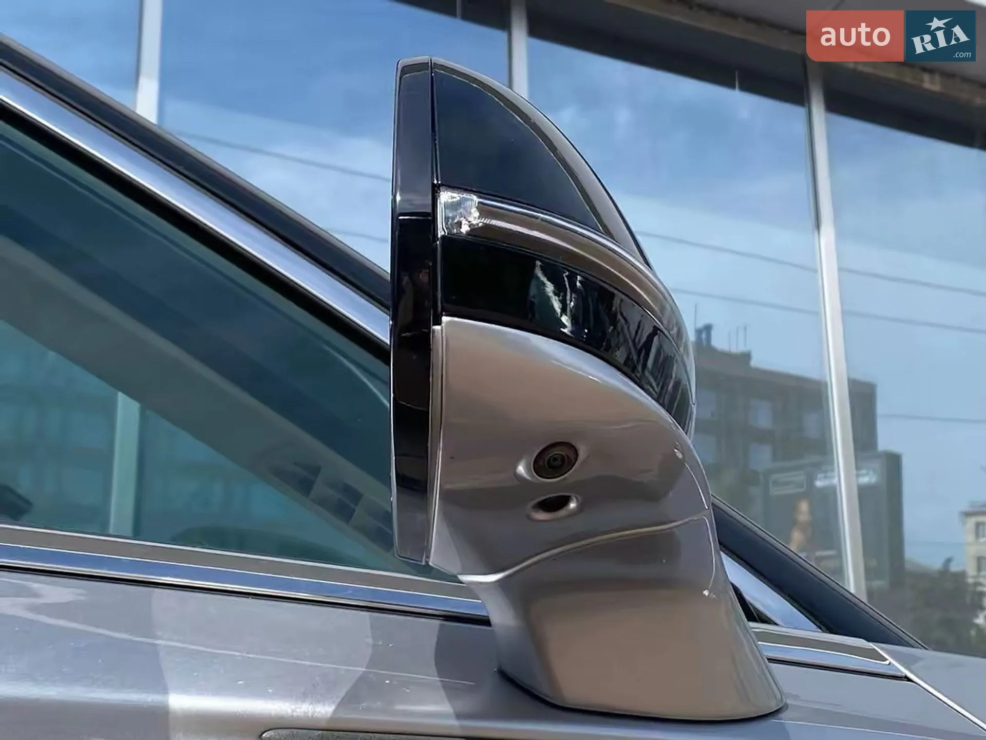 2019 Lincoln Aviator - мініатюра 9