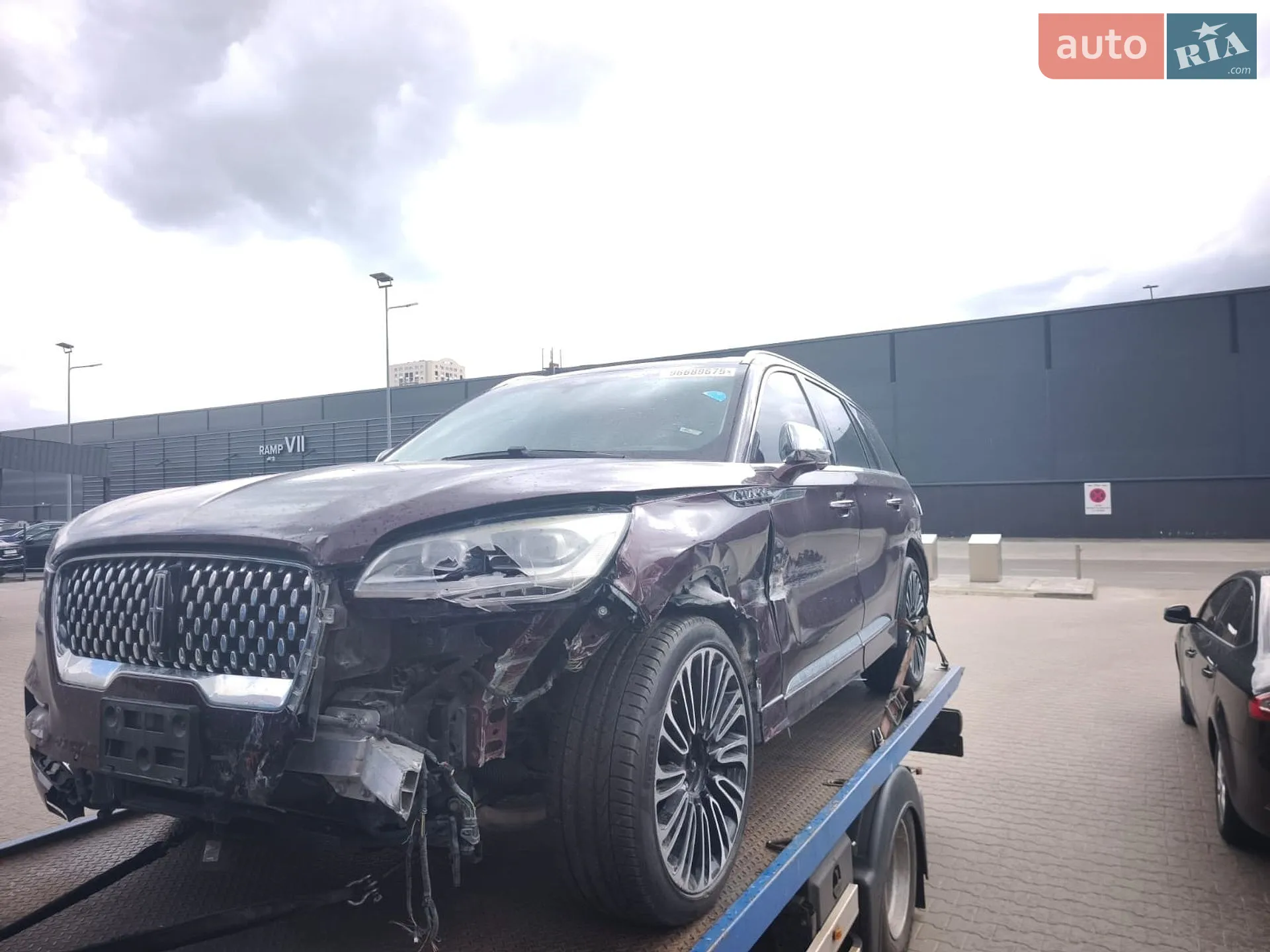 2020 Lincoln Aviator - мініатюра 6
