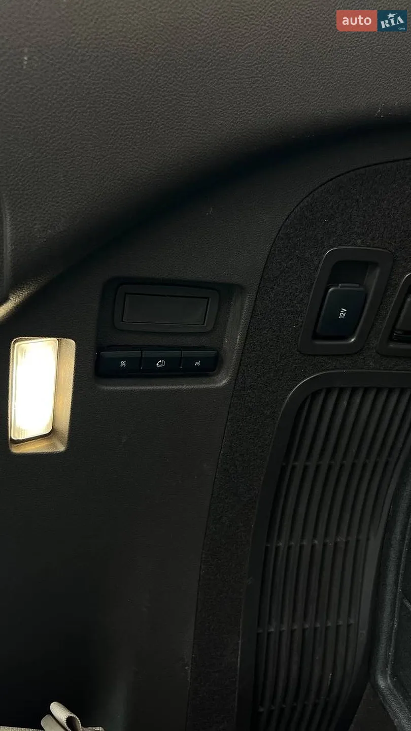 2021 Lincoln Aviator - мініатюра 40