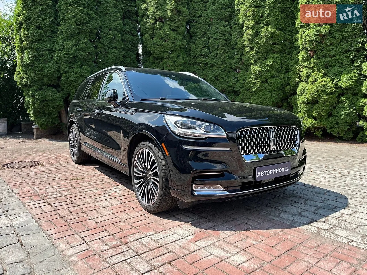 2022 Lincoln Aviator - мініатюра 24
