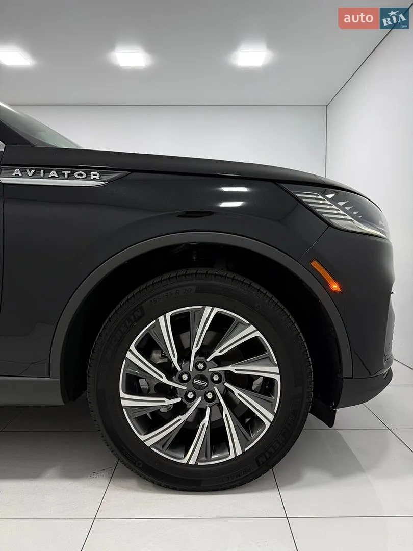 2025 Lincoln Aviator - мініатюра 16