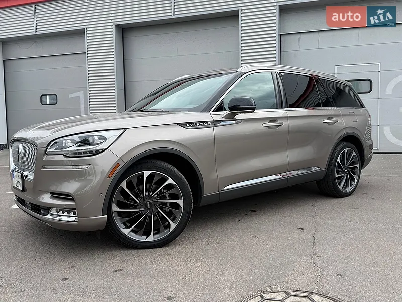 Lincoln Aviator