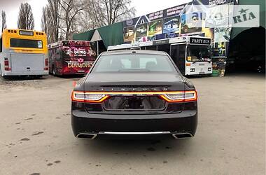 Седан Lincoln Continental 2017 в 