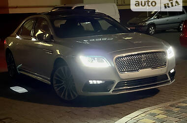 Седан Lincoln Continental 2016 в Киеве