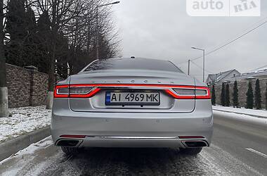 Седан Lincoln Continental 2016 в Киеве