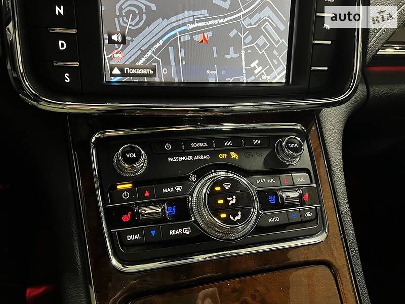 Седан Lincoln Continental 2018 в Києві