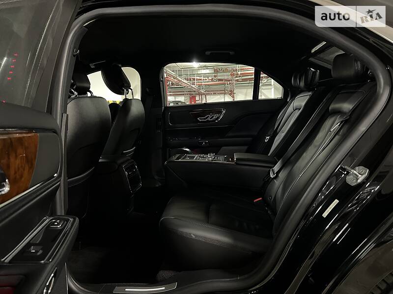 Седан Lincoln Continental 2018 в Києві