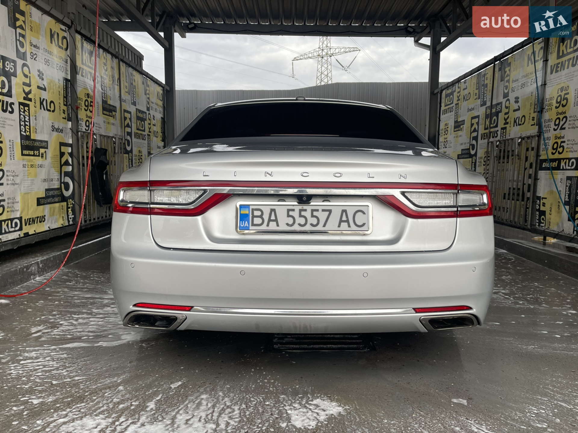 2017 Lincoln Continental - мініатюра 14