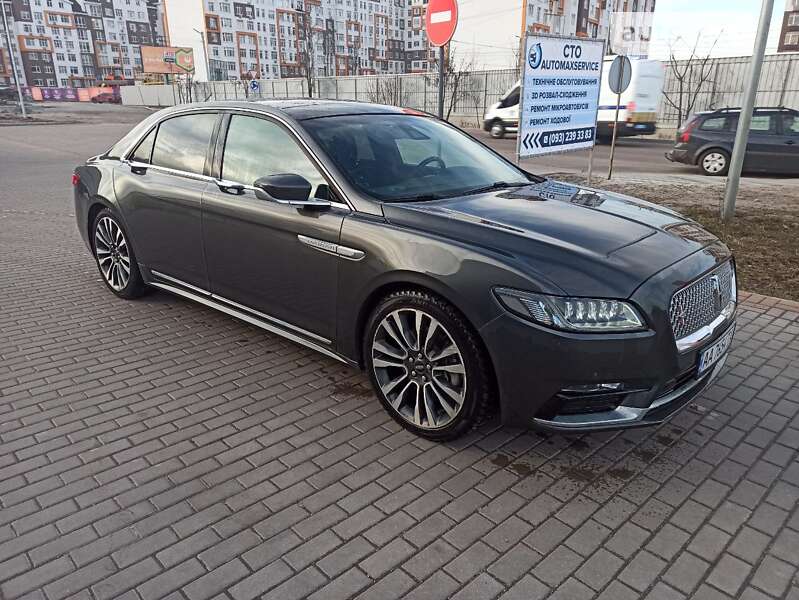 Седан Lincoln Continental 2019 в Києві