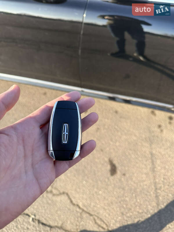 Седан Lincoln Continental 2017 в Одесі