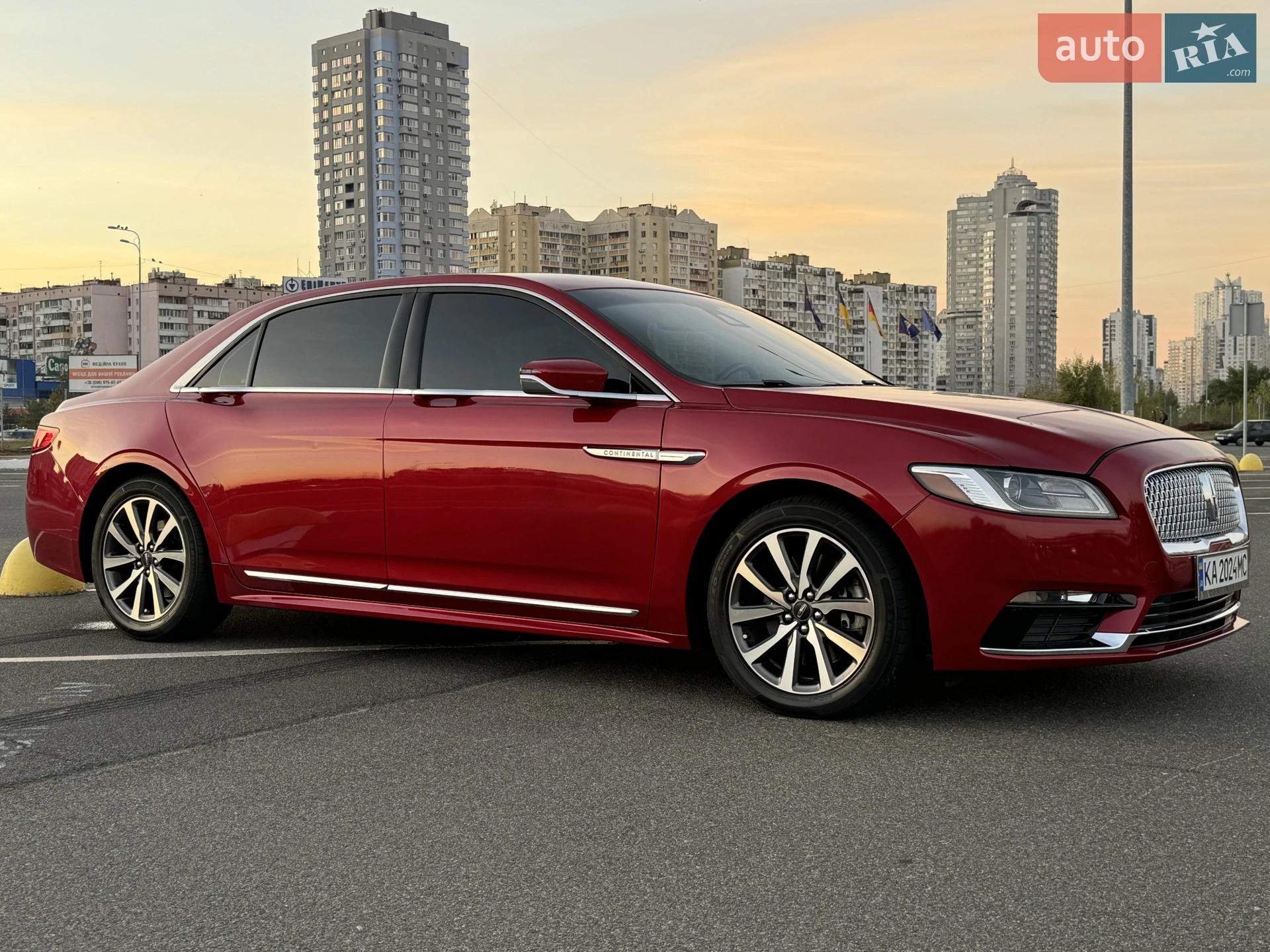 2020 Lincoln Continental - мініатюра 27