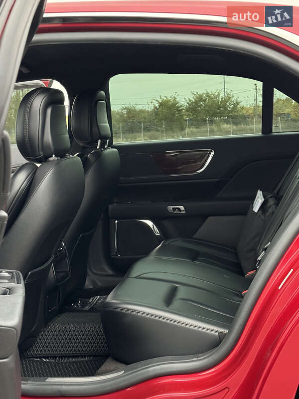 Седан Lincoln Continental 2020 в Киеве фото 32 Седан Lincoln Continental 2020 в Киеве