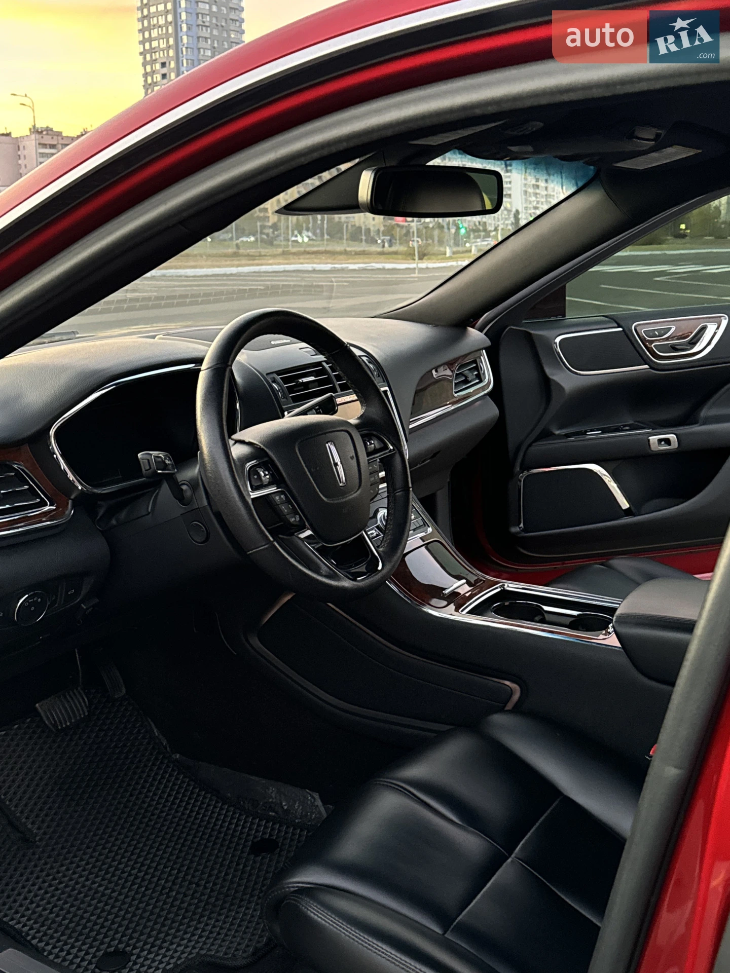 2020 Lincoln Continental - мініатюра 37