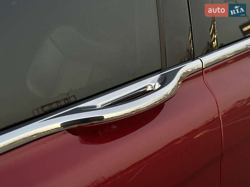 Седан Lincoln Continental 2020 в Киеве фото 77 Седан Lincoln Continental 2020 в Киеве