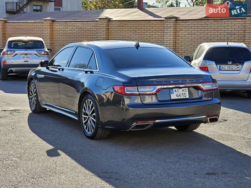 Седан Lincoln Continental 2018 в Владимире