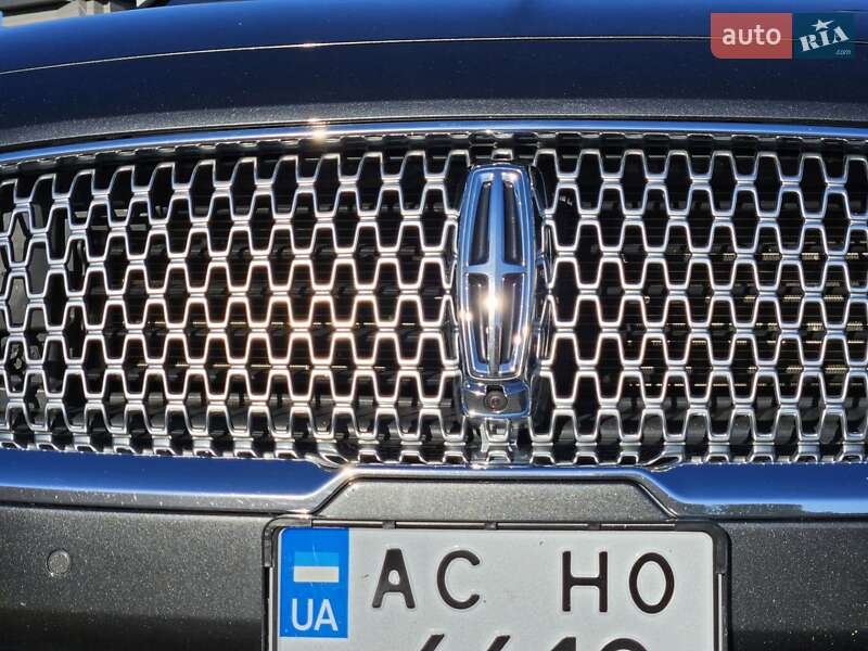 Седан Lincoln Continental 2018 в Владимире