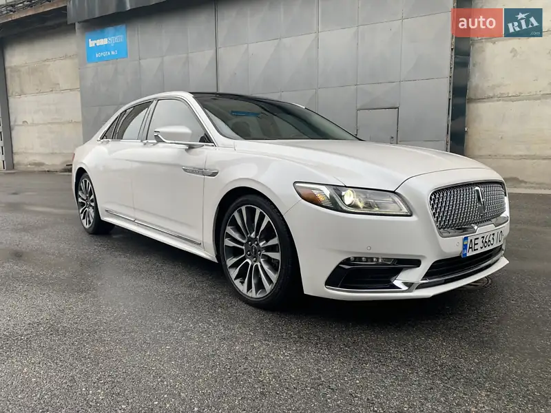 Lincoln Continental 2017