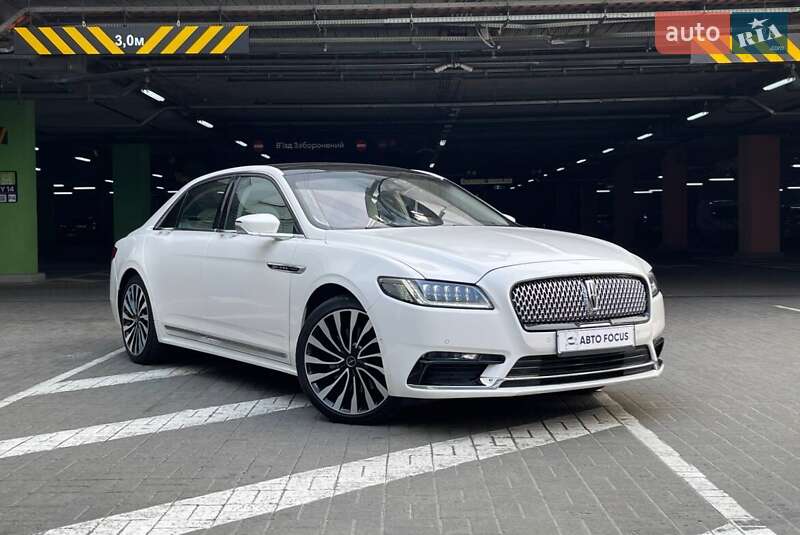 Седан Lincoln Continental 2018 в Києві