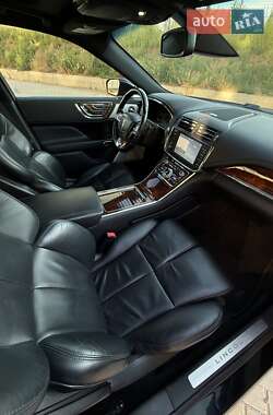 Седан Lincoln Continental 2017 в 