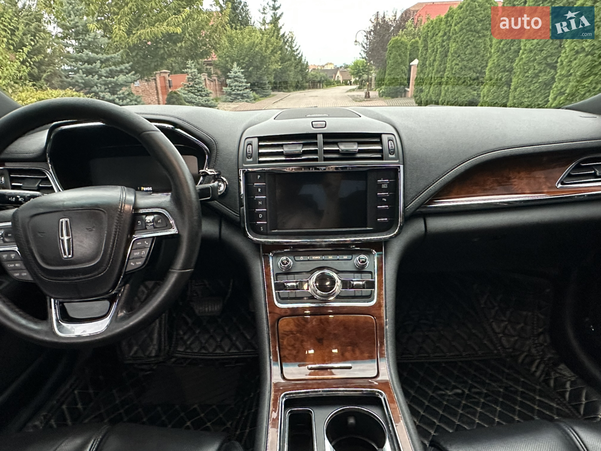 2016 Lincoln Continental - мініатюра 25