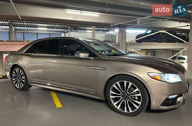 Седан Lincoln Continental 2019 в Виннице
