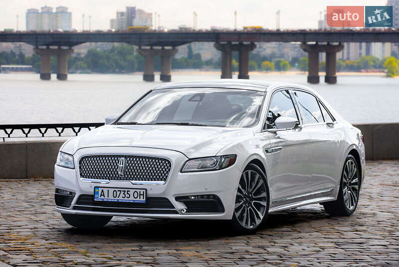 Lincoln Continental 2019