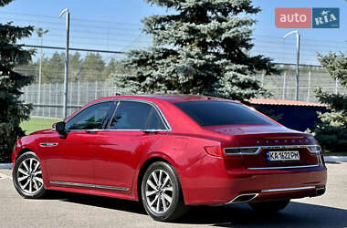 Седан Lincoln Continental 2017 в 