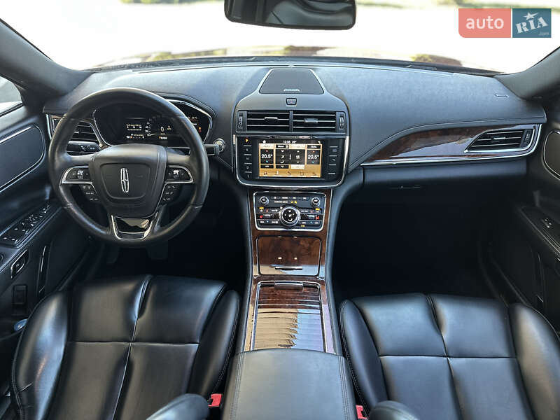 Седан Lincoln Continental 2017 в Києві фото 29 Седан Lincoln Continental 2017 в Києві