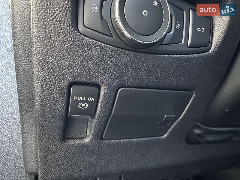 Седан Lincoln Continental 2017 в Києві фото 42 Седан Lincoln Continental 2017 в Києві