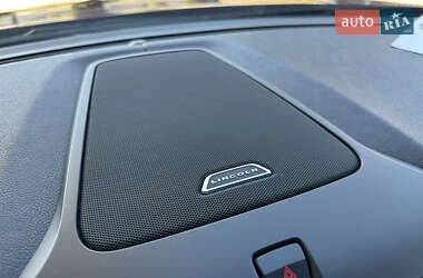 Седан Lincoln Continental 2017 в 