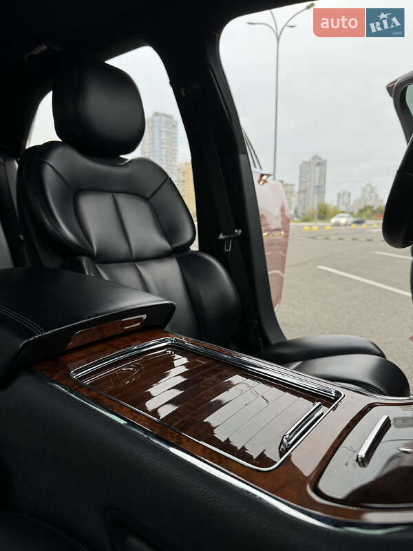Седан Lincoln Continental 2020 в Києві