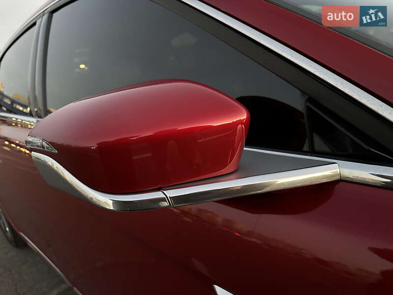 Седан Lincoln Continental 2020 в Києві